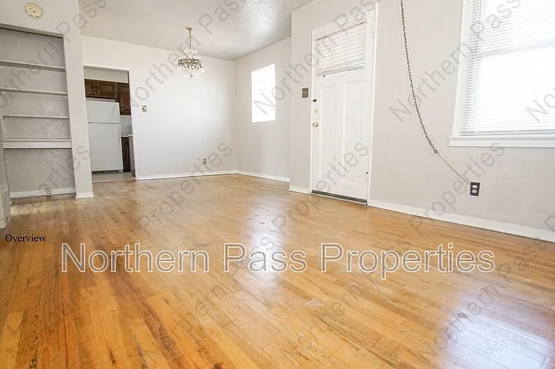4 bed, 2.0 bath, 1684 sqft, $1,595 — Photo 4