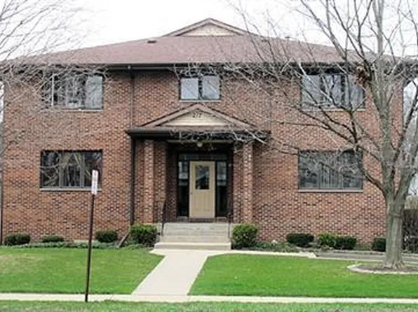 Carlson West, 217-235 N 1st St, Dekalb, IL 60115