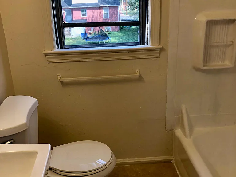 1306 White St #1306 — Photo 5