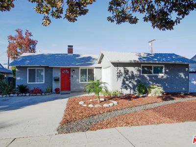 17437 Stagg St, Northridge, CA, 91325