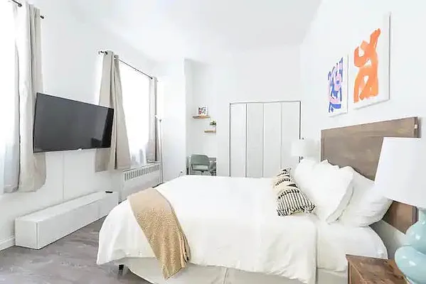 Rented by Voro NYC | media 13