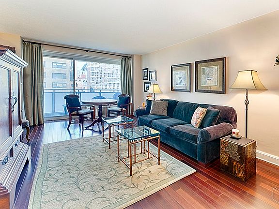 4th image of 300 E 40th St APT 19W