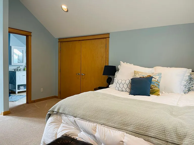 10555 NE Morning Ln — Photo 38