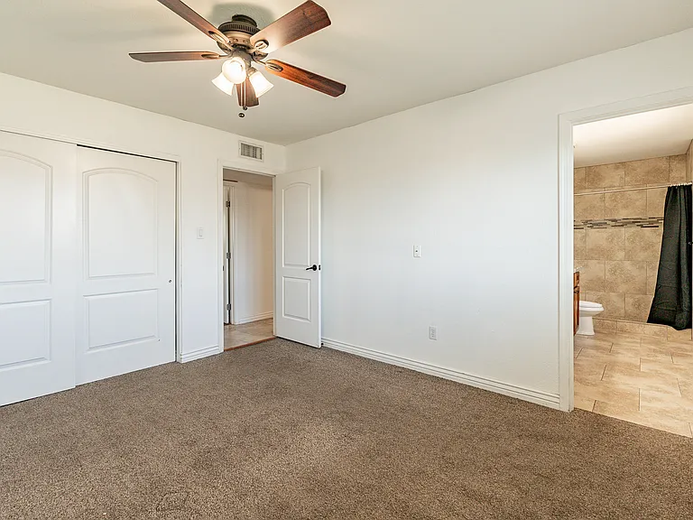 7318 E Sheridan St — Photo 22