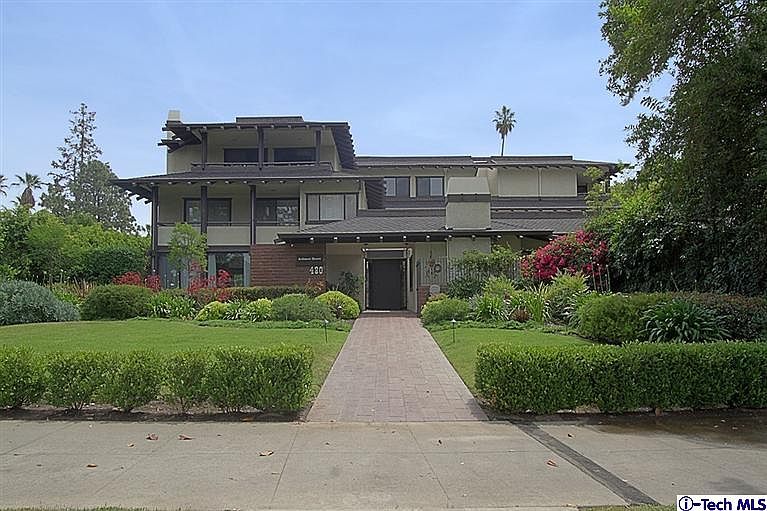 1st image of 480 S Orange Grove Blvd APT 10