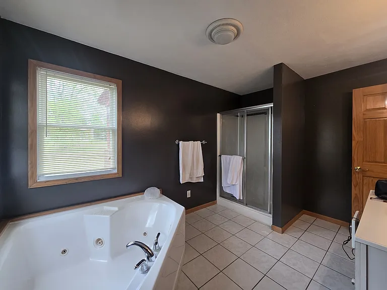 9444 Windsong Ln — Photo 11