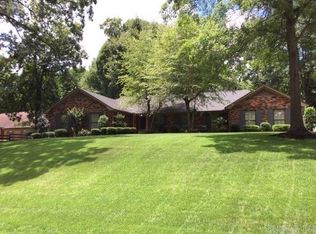 113 Stonebrook Dr, Helena, AR 72342