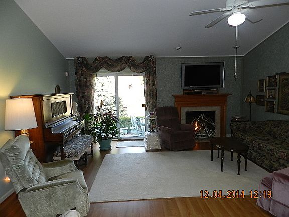 3rd image of 22670 Woodcreek Dr #90