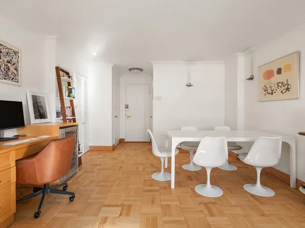 201 East 77th Street image 4 of 6