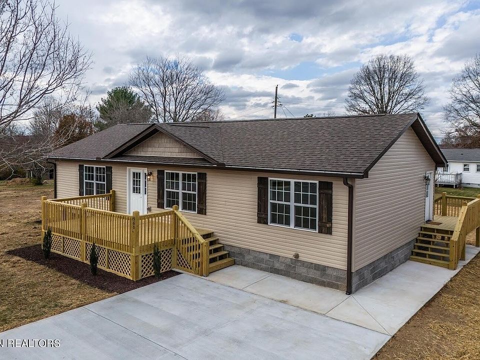 1st image of 560 10th St Lot 18