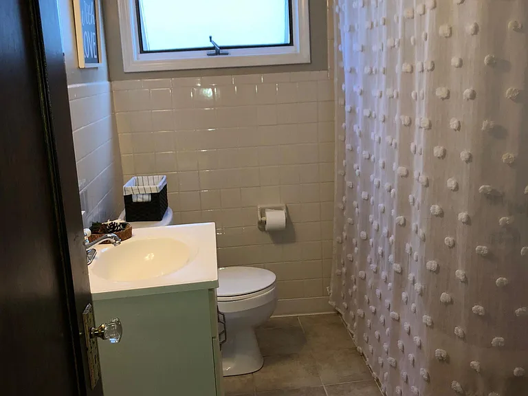 414 Woodward Ave #LOWER — Photo 11