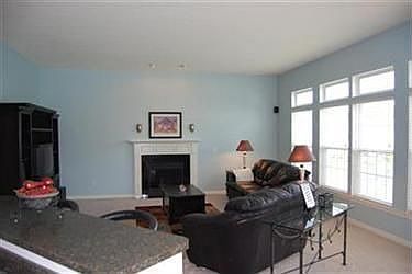 5th image of 170 Hidden Lake Ln