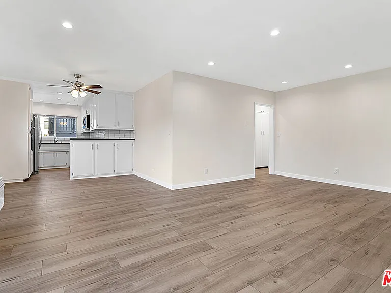 1028 S Bedford St #7 — Photo 8