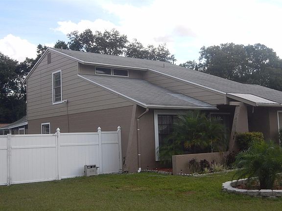 3rd image of 7014 Monterron Ln