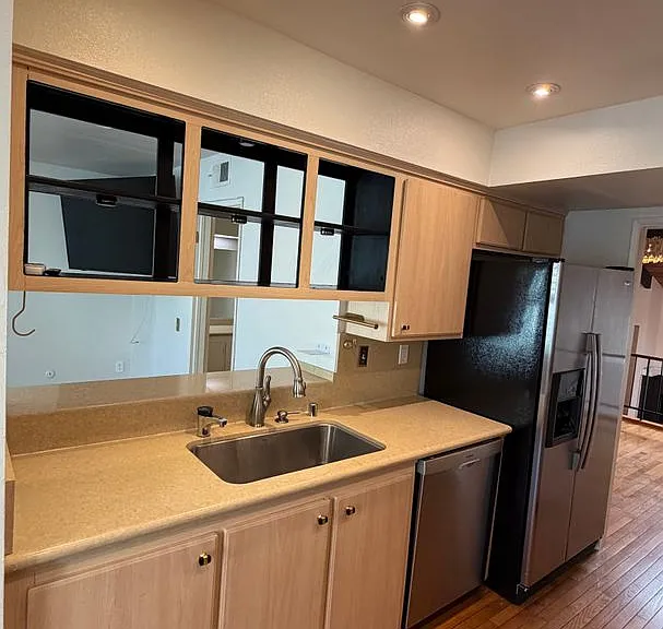 4173 Colfax Ave #I — Photo 42
