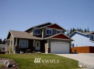 950 Doubleview Dr, Camano Island, WA