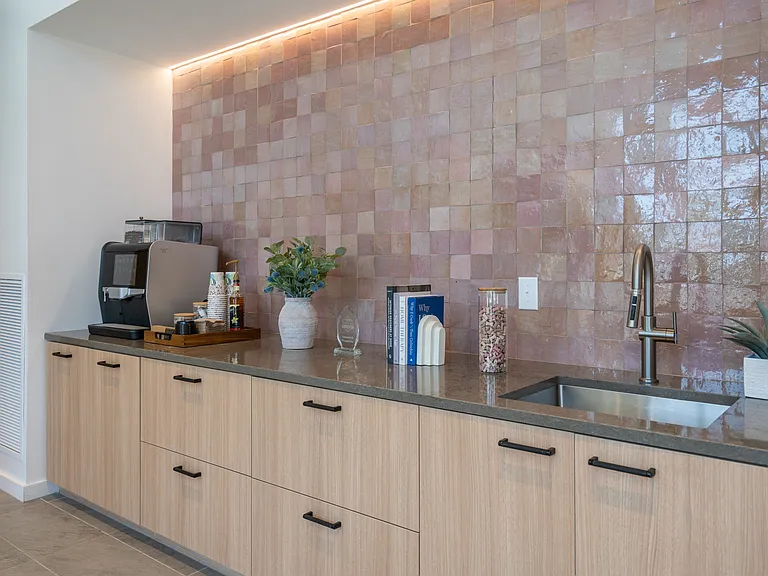 Wrighthaven Square Apartments — Photo 8