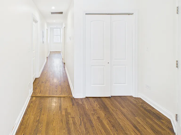 6233 S Langley Ave #3S — Photo 8