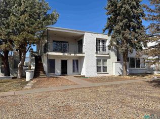 1108 Colonial Pkwy, Clovis, NM 88101