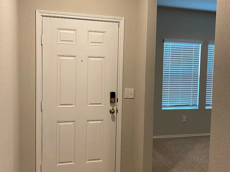 6121 Ronee Leah Dr — Photo 4