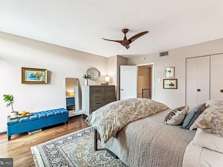 335 N St SW #335 — Photo 11