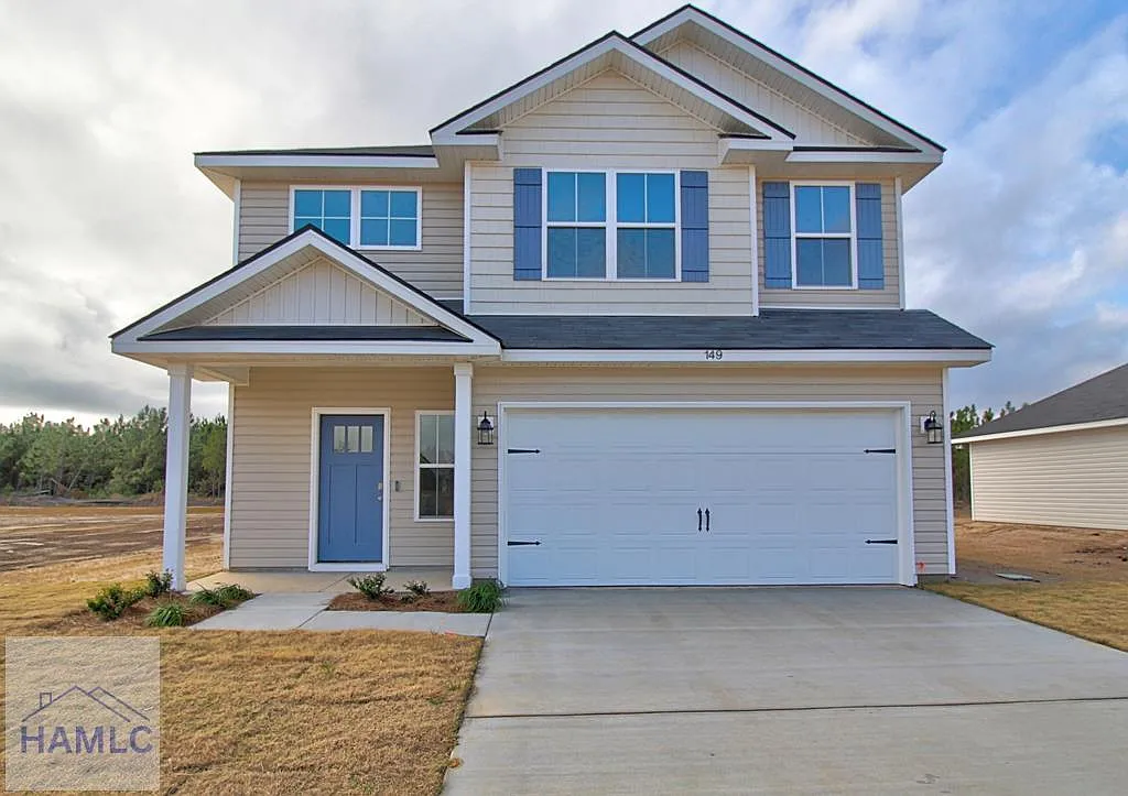 3 bed, 2.5 bath, 1704 sqft, $2,100 — Photo 1