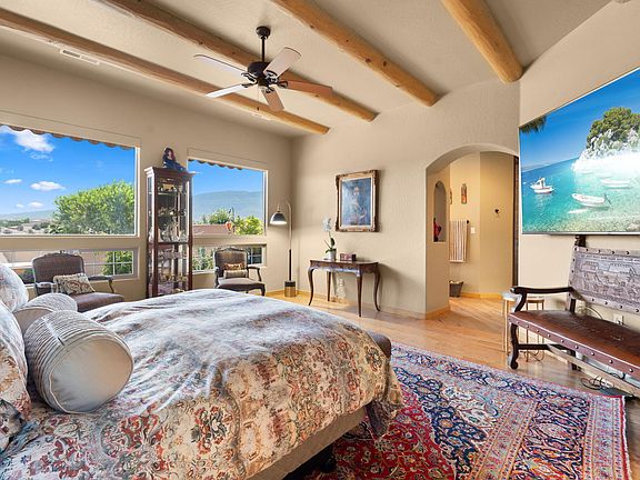 5th image of 6 Pueblo Bonito Rd