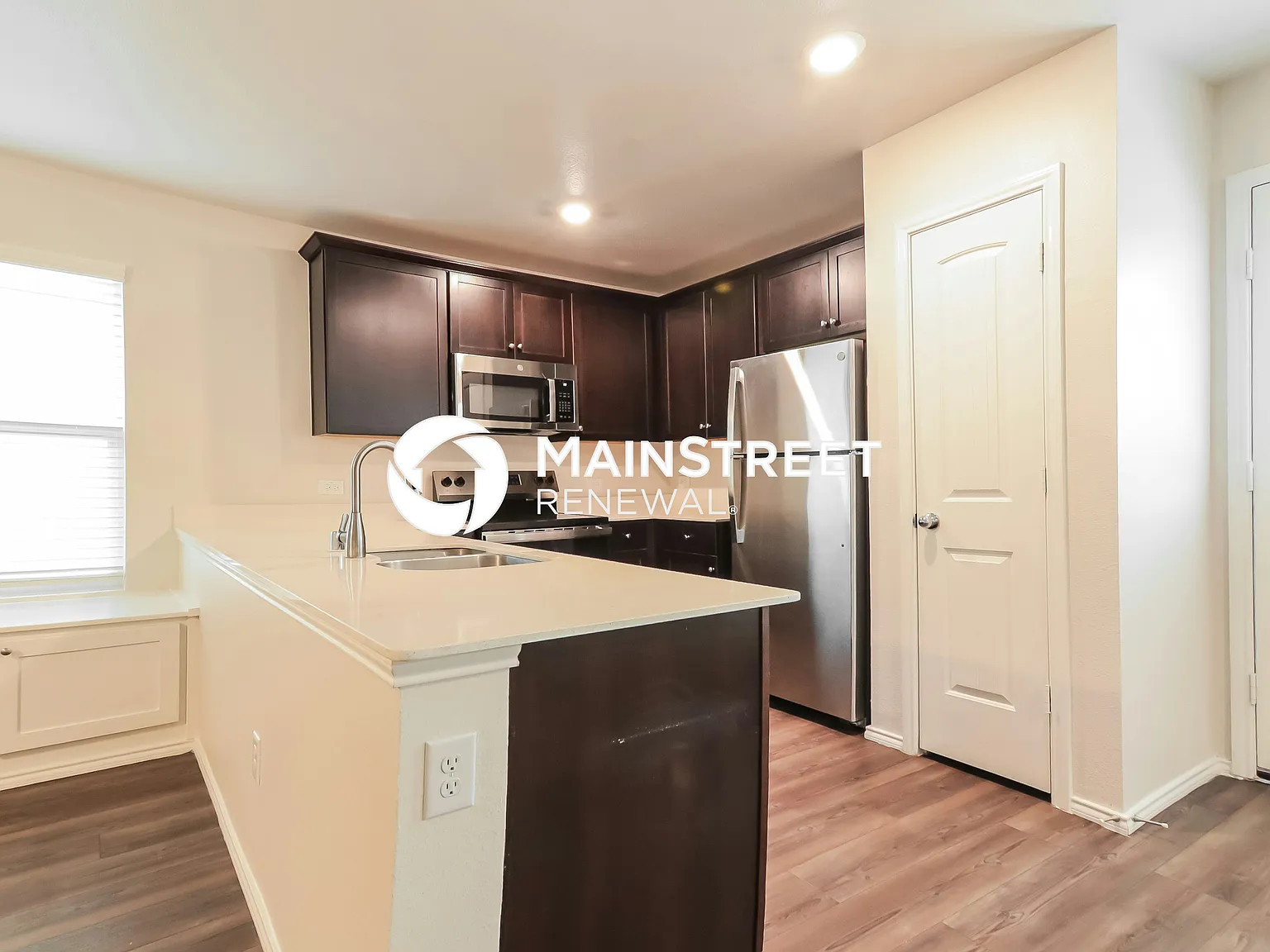 5213 Longshadow Dr — Photo 4