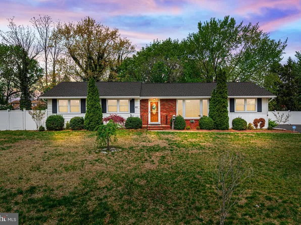 410 W Birch St, Vineland, NJ 08360