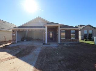 810 Ridgewood Cliffs Ct, Willis, TX 77378
