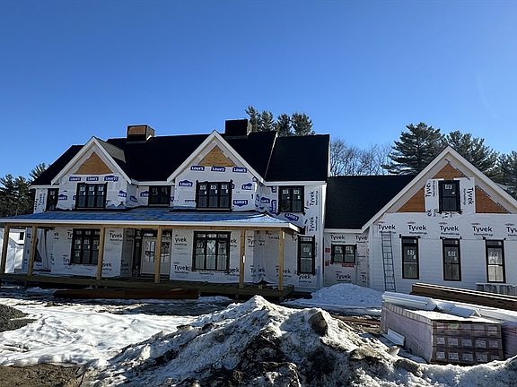 2nd image of 12 Goodwin Dr