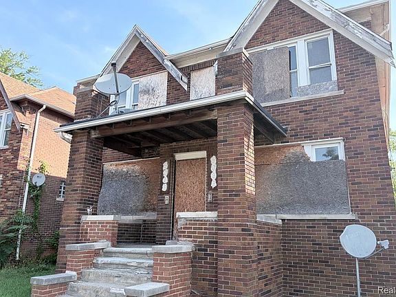 2nd image of 5066 Coplin St