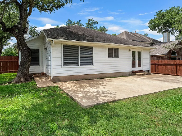 5900 Taylorcrest Dr — Photo 28