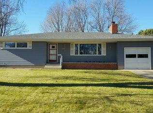 1119 Karen St, Watertown, SD 57201