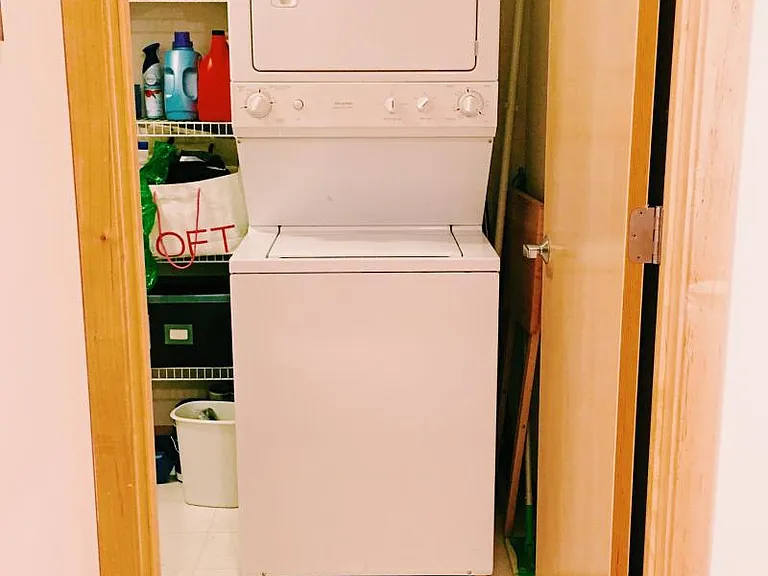 washer and dryer in unit