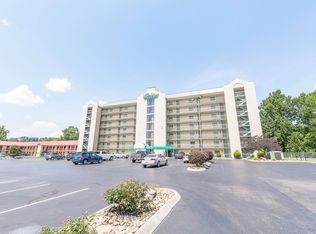 3215 N River Rd #107, Pigeon Forge, TN 37863