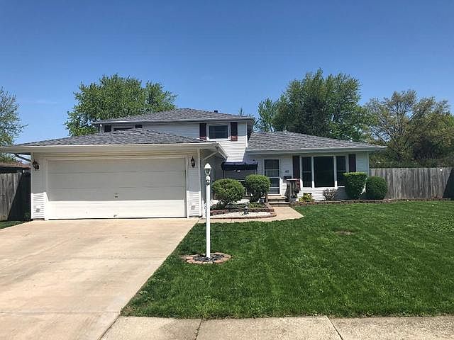 1st image of 40 Hilltop Dr