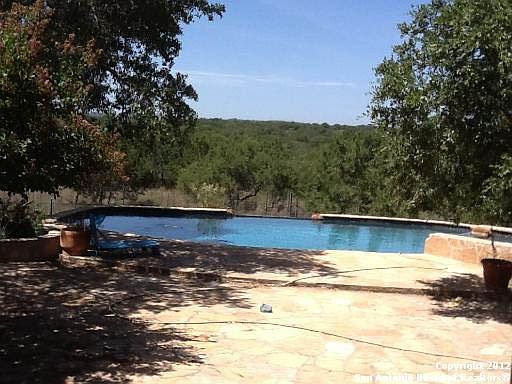 2nd image of 9 Wasp Creek Rd