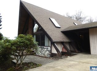 335 S Ridge View Dr, Port Angeles, WA 98362