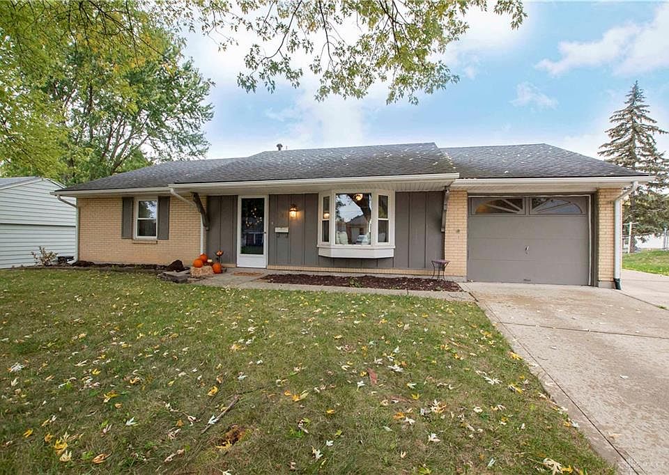 1st image of 133 Whitehorn Dr