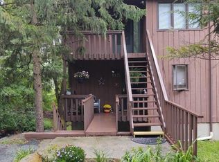5 Village Way UNIT D-6, Vernon, NJ 07462