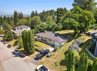 11028 129a St, Surrey, BC V3T3L1