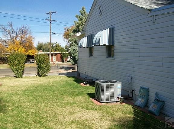5th image of 2202 Santa Fe Ave