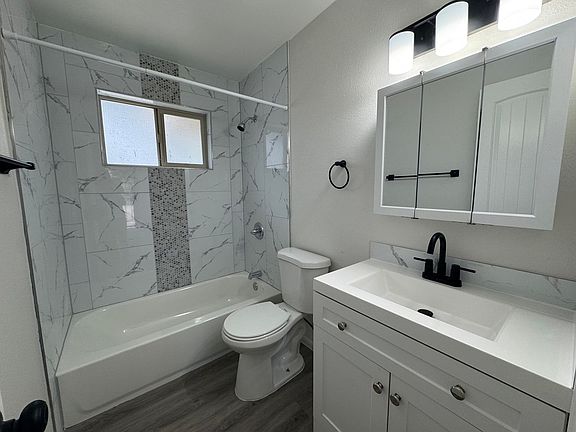 5th image of 2016-2020 N 51st St #2016-03