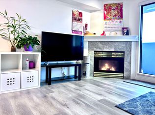 6611 Cooney Rd #607, Richmond, BC V6Y 4C5