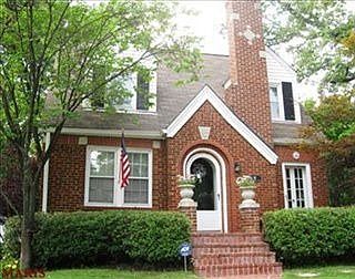 1st image of 411 W Essex Ave