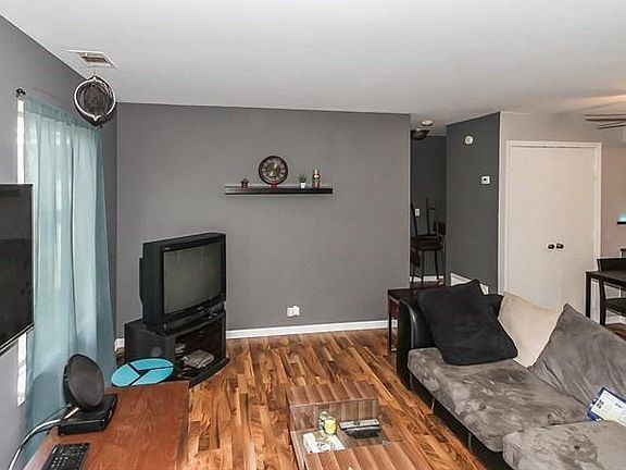 5th image of 1466 Quaker Ln #168-A