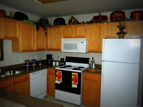4th image of 2224 Terra Brook St APT 603