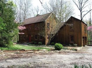 1240 Eversole Rd, Cincinnati, OH 45230