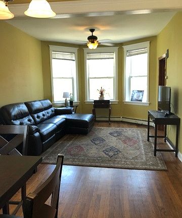 3rd image of 5065 W Pensacola Ave #2